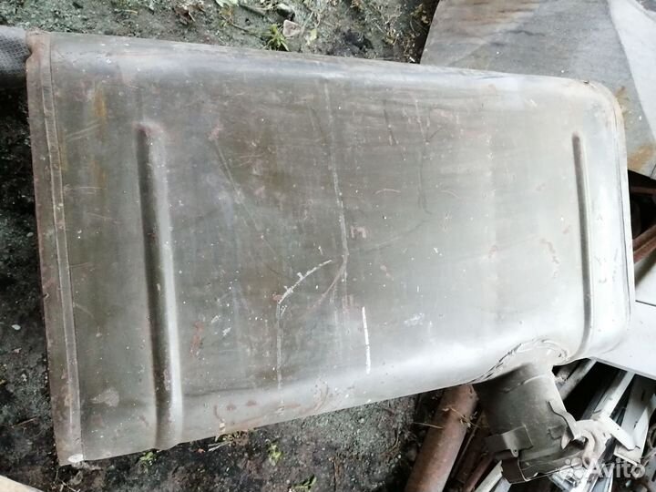 Топливный бак на Урал камаз