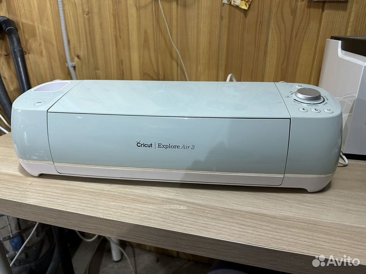 Плоттер Cricut explore Air 2
