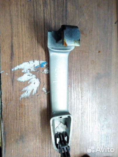 Ручка двери задняя левая Toyota Avensis 2 250 1ZZ