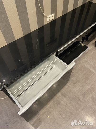 Тумба под телевизор IKEA