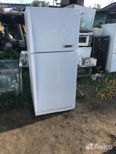 Холодильник Daewoo