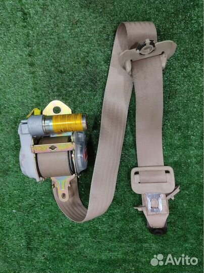 Ремень безопасности передний правый Lexus GS300