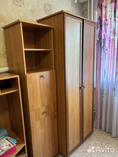 Шкаф стенка