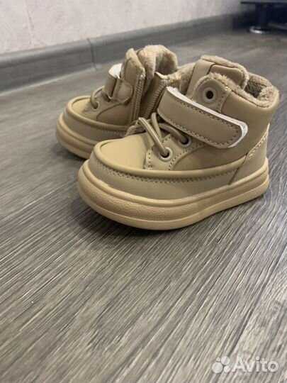 Ботинки демисезонные 19 размер