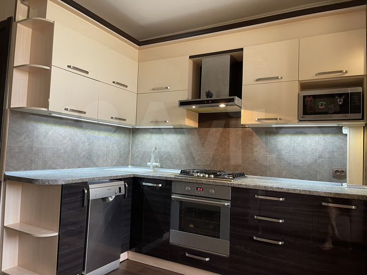 3-к. квартира, 78 м², 9/10 эт.