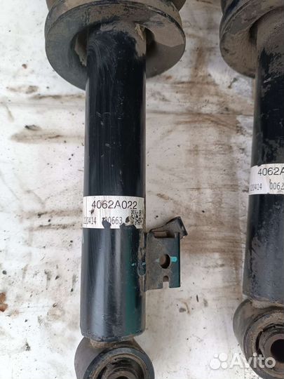 Амортизатор задний pajero sport ll спорт 2