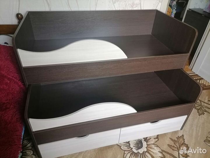 Кровать для двойняшек или погодок