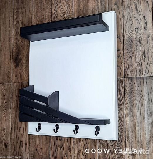 Ключница настенная деревянная