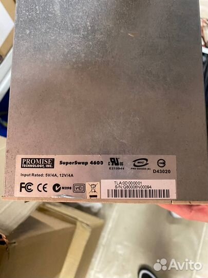 Корзина для жестких дисков Promise SuperSwap 4600