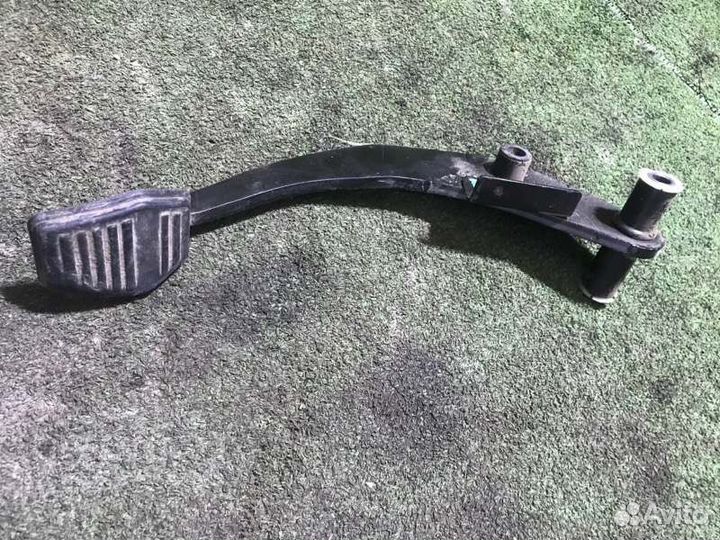 Педаль тормоза Ford Mondeo MK3 cjba 2001