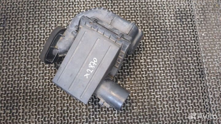 Корпус воздушного фильтра Nissan Pathfinder, 2007