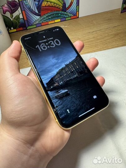 iPhone Xr, 64 ГБ