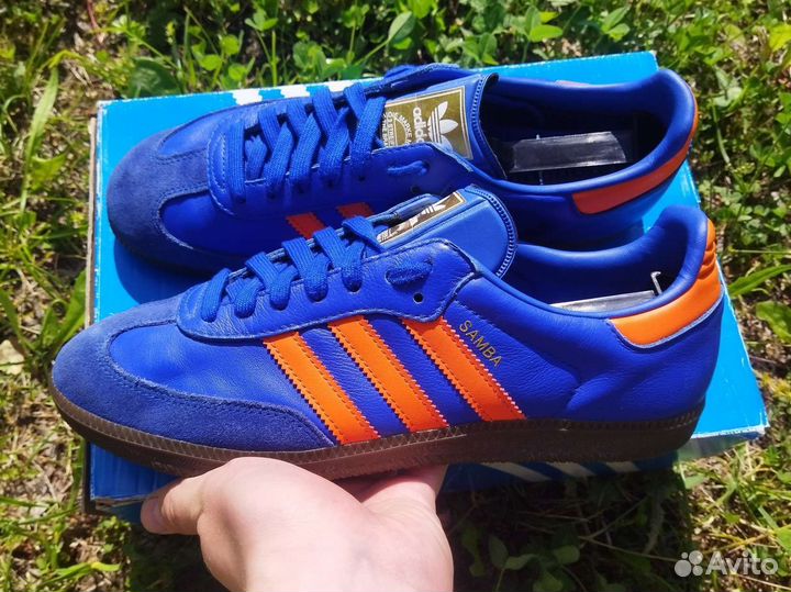 Adidas samba (едут обратно)