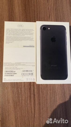 Телефон iPhone 7 коробка