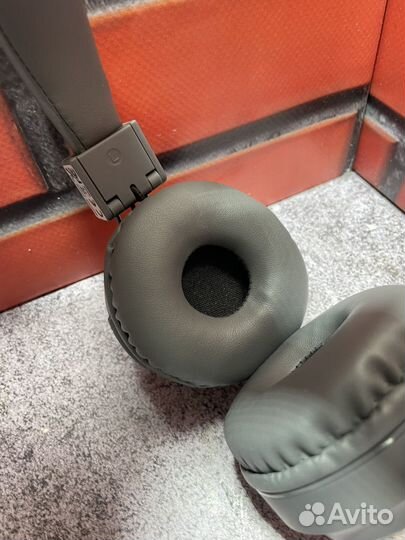 Беспроволные наушники Hoco W25