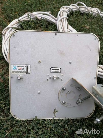 Направленная панельная антенна petra BB 75