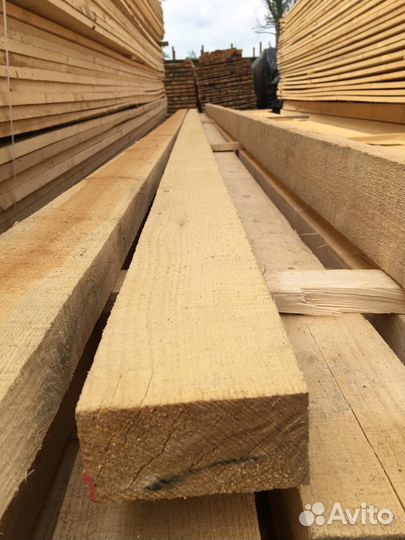 Доска обрезная естественной влажности хвоя 2 сорт