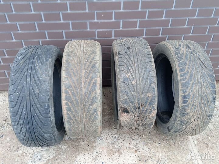 Triangle PL02 215/55 R17