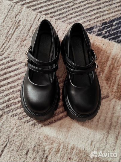 Туфли лоферы на платформе в стиле Мери Джейн