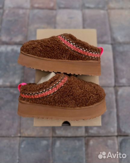 UGG tazz braid hardwood