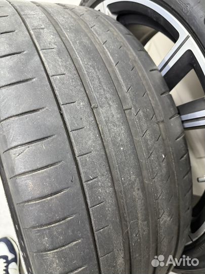 Michelin Pilot Sport EV 275/35 R22
