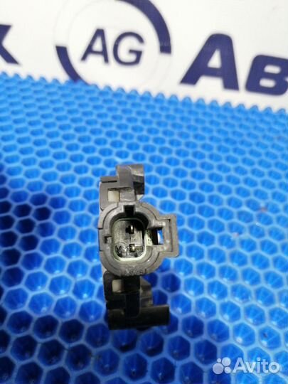 Концевик Nissan Sunny