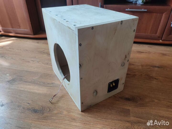 Короб для сабвуфера