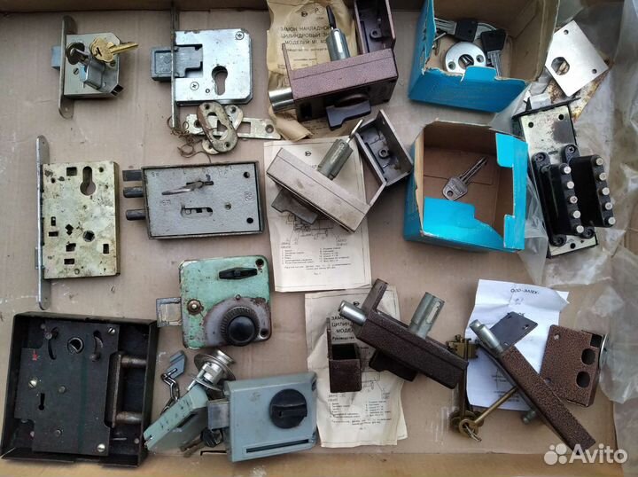 Замки и ключи