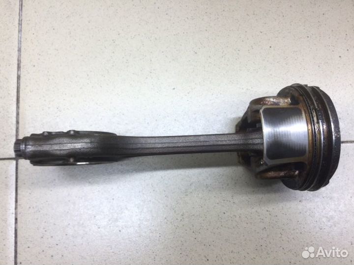 Поршень с шатуном Audi A3 8V czca 2014