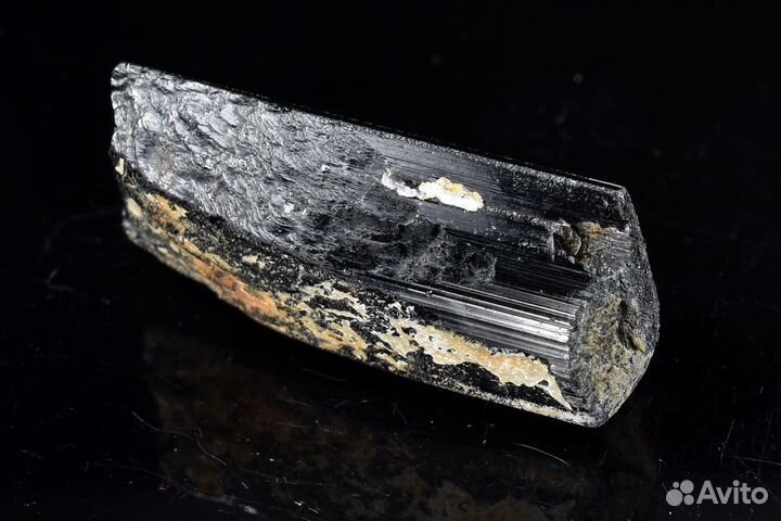 Кристалл. Турмалин (шерл). Лот №868