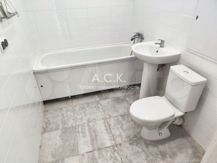 2-к. квартира, 57 м², 5/11 эт.