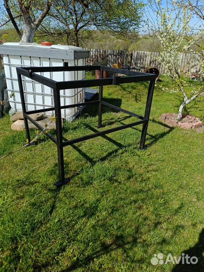 Подставки для евро Кубов