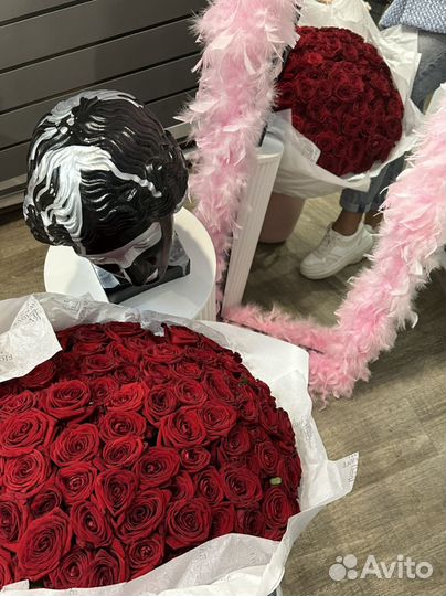 Доставка 101 розы круглосуточно