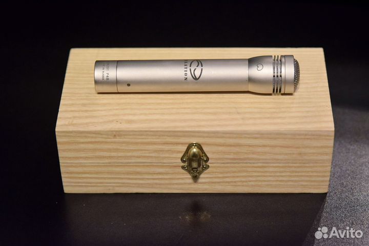 Микрофон Элатон (Elation) KM201