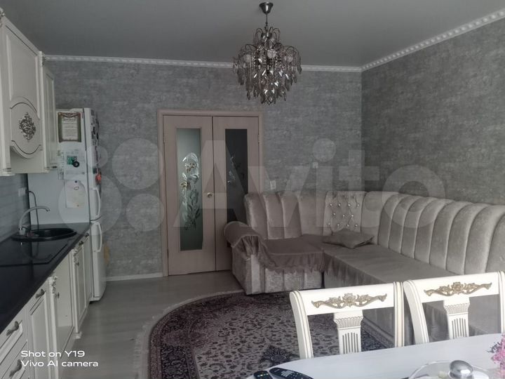 2-к. квартира, 60 м², 1/5 эт.