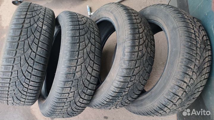 Dunlop SP Winter Sport 3D 215/60 R17 96H