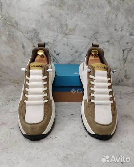 Кроссовки мужские 42 размер