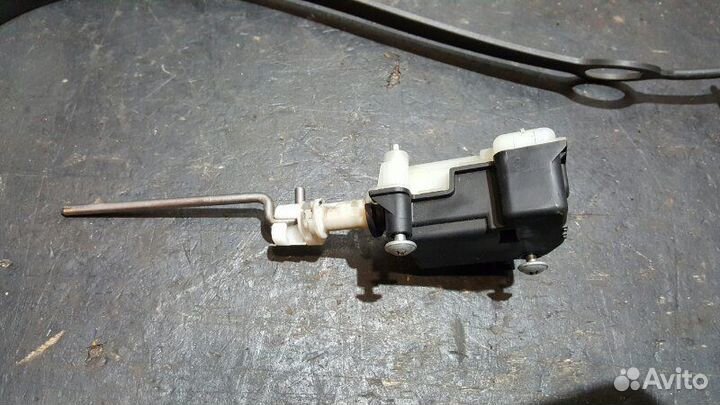 Активатор лючка бензобака Porsche Cayenne 957 GTS