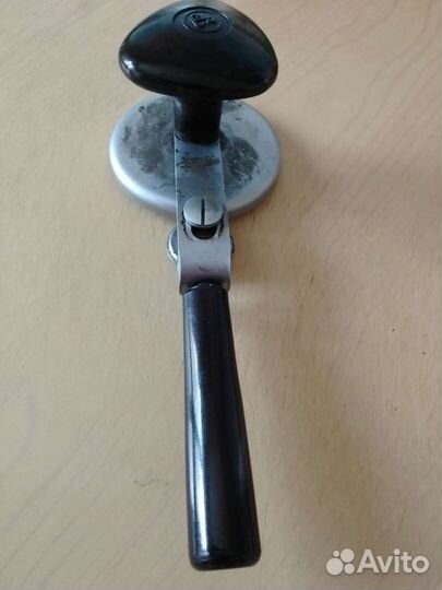 Закаточная машина