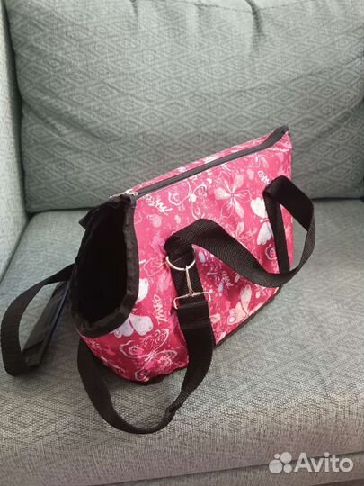 Переноска для мелких собак