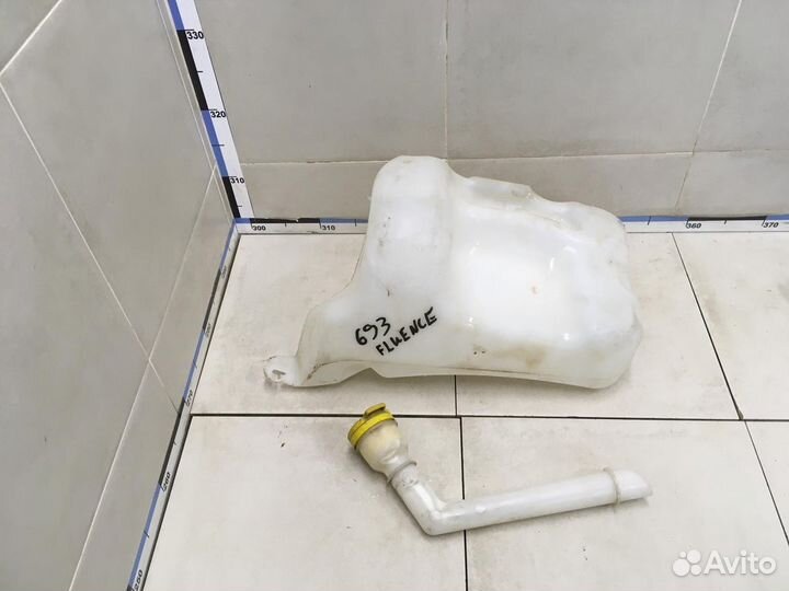 Бачок омывателя лобового стекла Fluence 2010