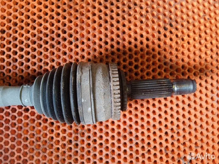 Привод передний правый Kia Rio