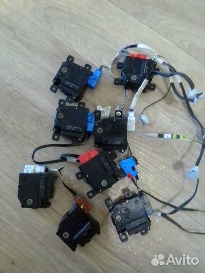 Сервопривод печки, Lexus LX570