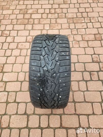 Nokian Tyres Hakkapeliitta 7 255/35 R18 94T