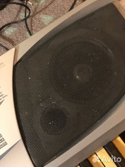 Синтезатор