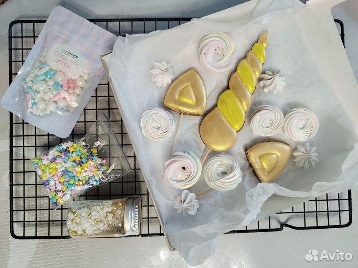 Наборы для украшения тортов: пряники, меренга