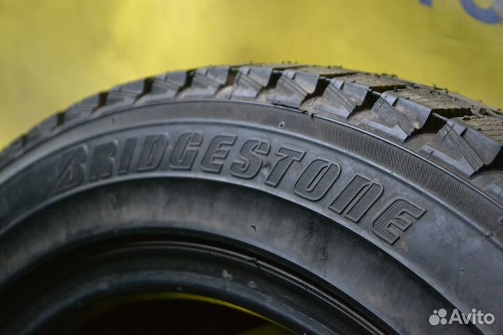 Bridgestone Blizzak MZ-01 215/55 R16
