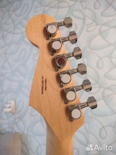 Электрогитара fender squier stratocaster
