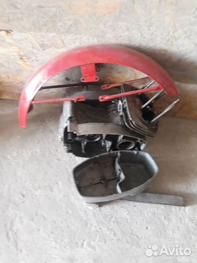 Крыло чезет