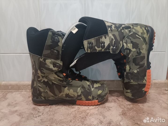 Ботинки сноубордические DC 46-47 размер.(31 см)